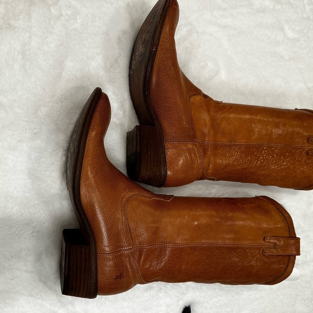 Frye Women's Tan Leather Boots - Picture 3 of 13
